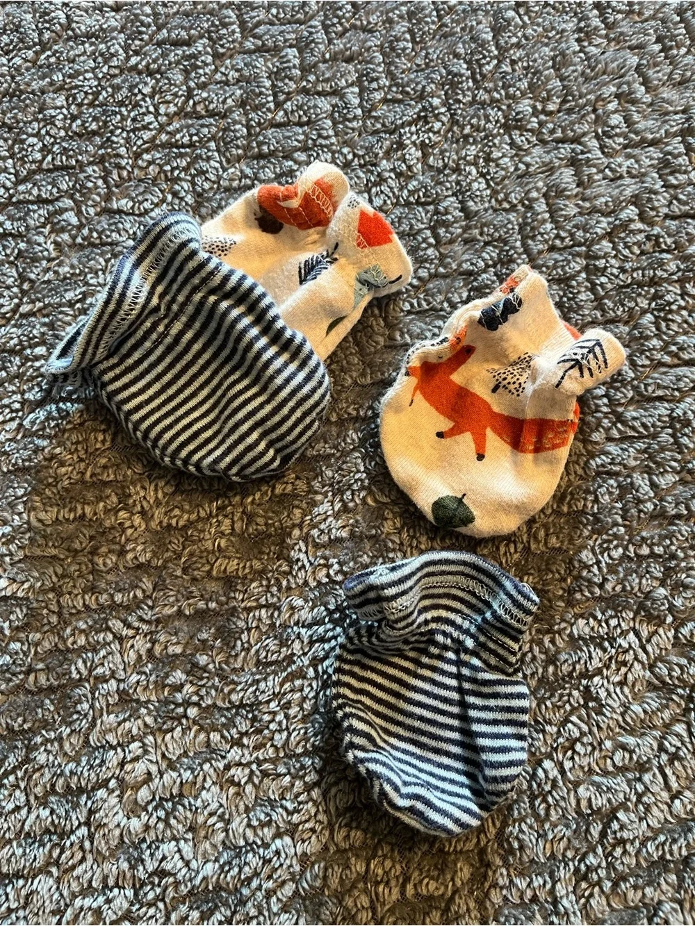 Gerber Baby Mittens - White Fox/Tree Print & Navy Stripes